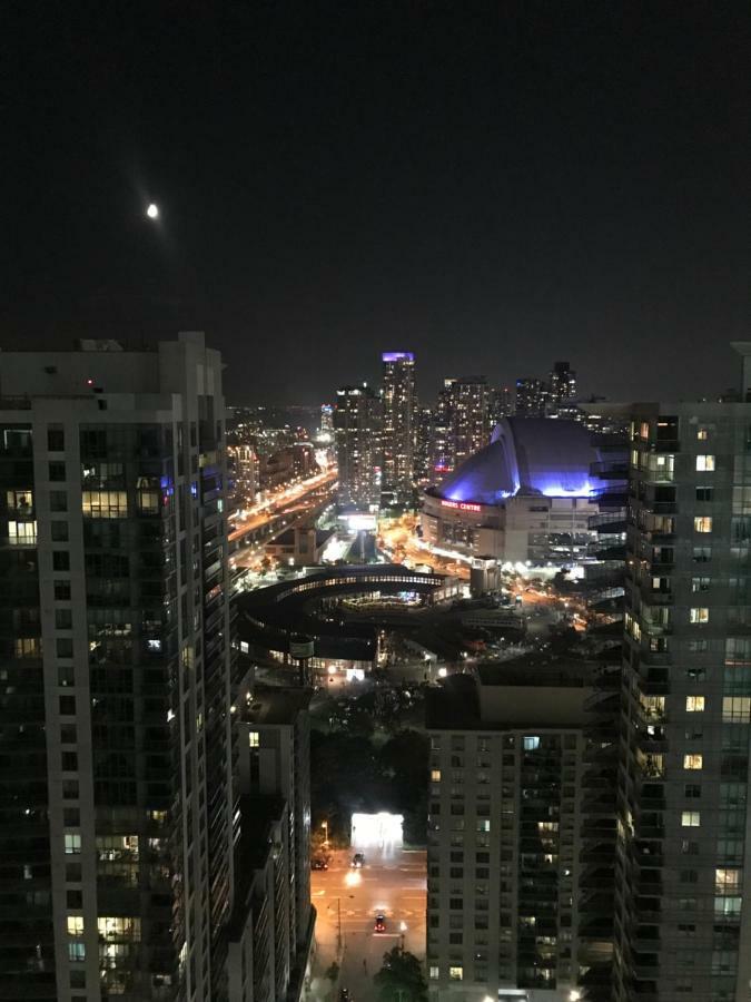 Stylish Condos Toronto Exterior foto